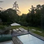 Exclusive Duplex Mansion With Sauna & Pool Apartmán *