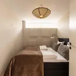 Apartmán Exclusive Duplex Mansion With Sauna & Pool *