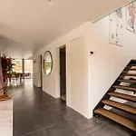 Exclusive Duplex Mansion With Sauna & Pool *