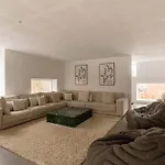 Exclusive Duplex Mansion With Sauna & Pool Apartmán *