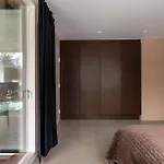 Exclusive Duplex Mansion With Sauna & Pool Apartmán