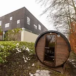 Exclusive Duplex Mansion With Sauna & Pool Charlottenlund