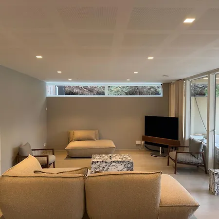 Exclusive Duplex Mansion With Sauna & Pool *