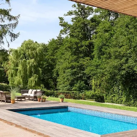 Apartman Exclusive Duplex Mansion With Sauna & Pool Charlottenlund