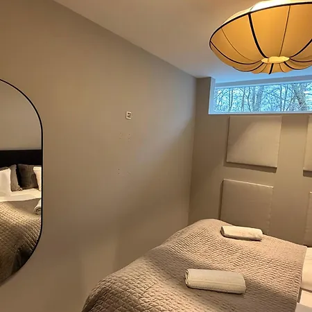 Exclusive Duplex Mansion With Sauna & Pool Charlottenlund