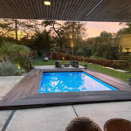 Exclusive Duplex Mansion With Sauna & Pool Apartmán