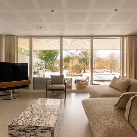 Apartman Exclusive Duplex Mansion With Sauna & Pool Charlottenlund