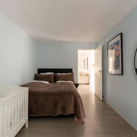 Exclusive Duplex Mansion With Sauna & Pool *