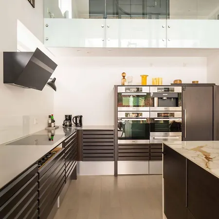 Apartman Exclusive Duplex Mansion With Sauna & Pool