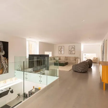 Exclusive Duplex Mansion With Sauna & Pool Charlottenlund
