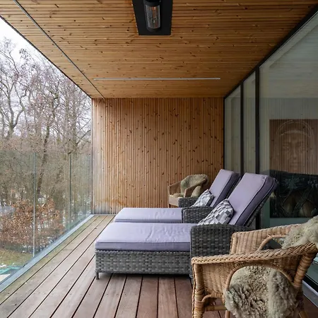 Exclusive Duplex Mansion With Sauna & Pool * Charlottenlund