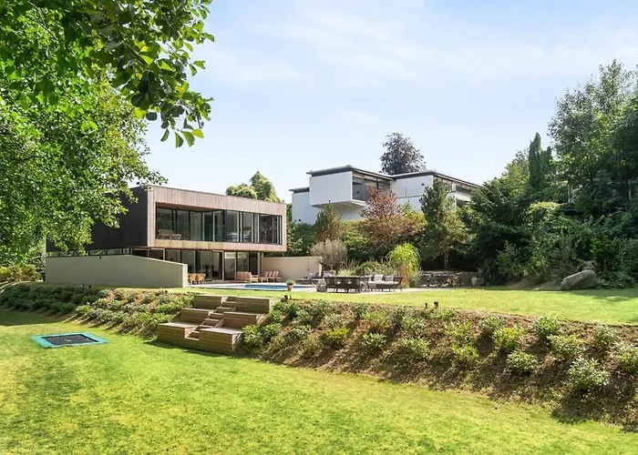 Exclusive Duplex Mansion With Sauna & Pool Apartment