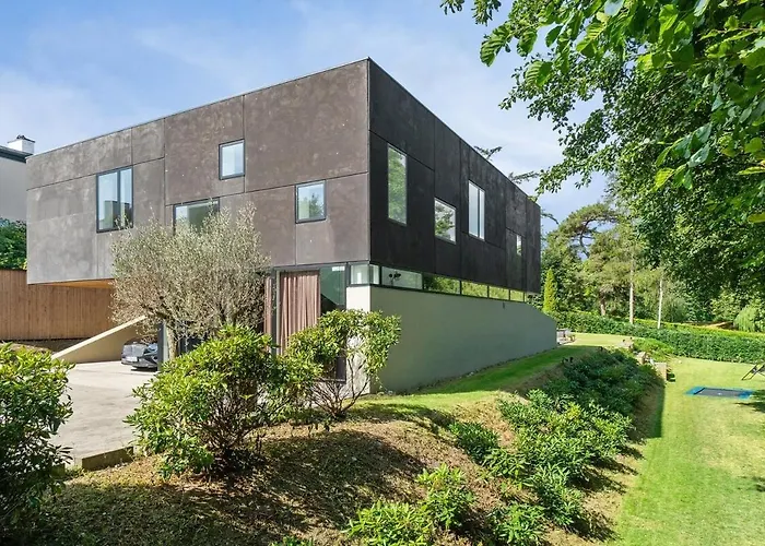 Exclusive Duplex Mansion With Sauna & Pool Apartmán *