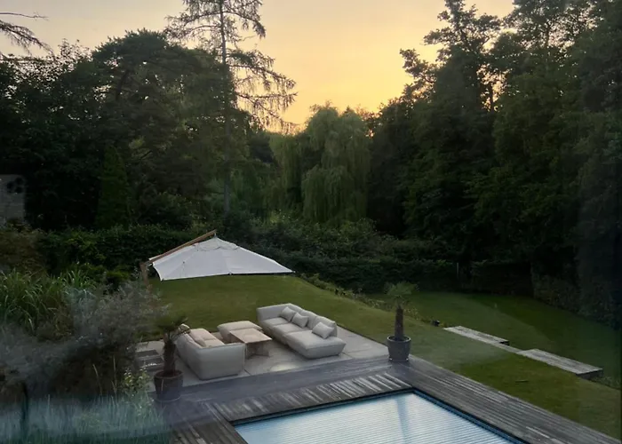 Exclusive Duplex Mansion With Sauna & Pool Apartmán *