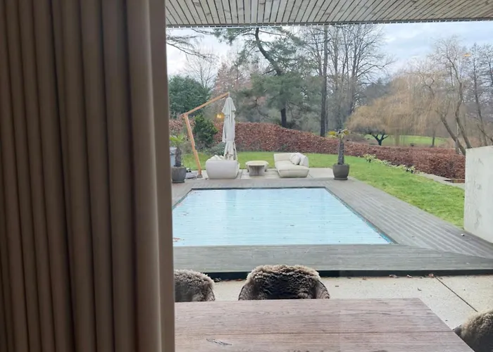 Exclusive Duplex Mansion With Sauna & Pool Apartment