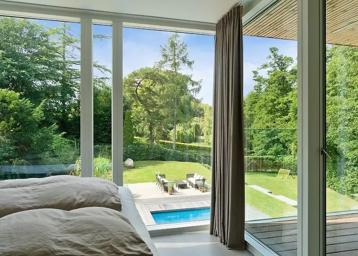 Exclusive Duplex Mansion With Sauna & Pool * Charlottenlund
