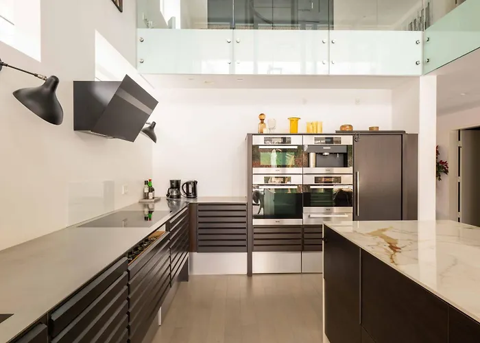 Apartment Exclusive Duplex Mansion With Sauna & Pool