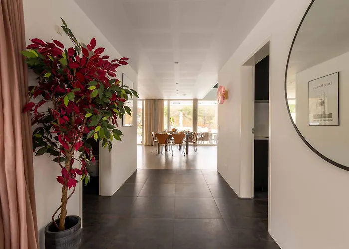 Apartment Exclusive Duplex Mansion With Sauna & Pool Charlottenlund